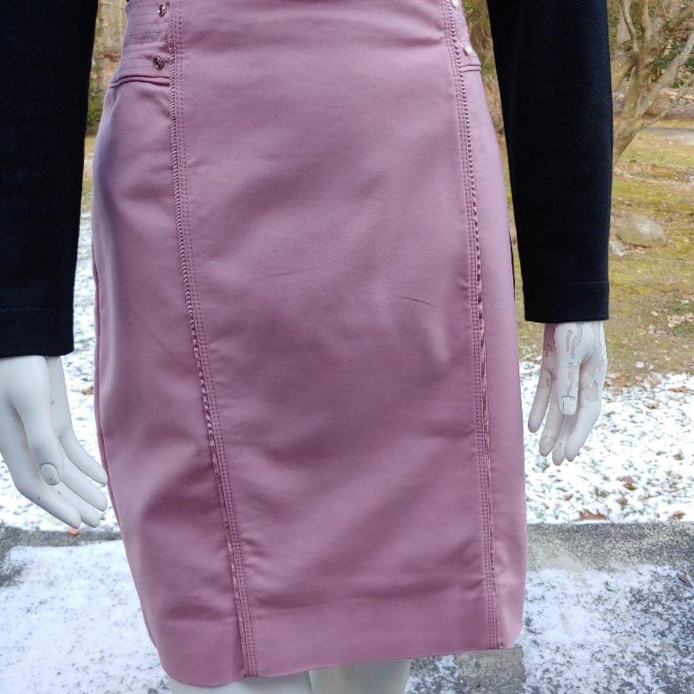 White House Black Market Women's Pink Skirt